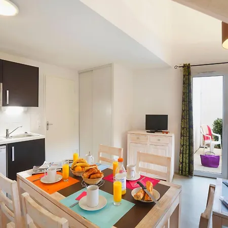 Res Les Grands Rochers, Olonne-sur-mer, 公寓